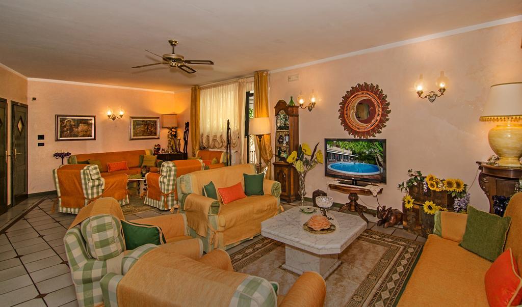 פורטה דיי מארמי Hotel Kyrton מראה חיצוני תמונה