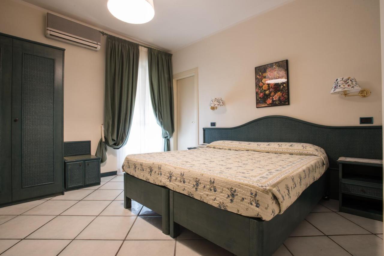פורטה דיי מארמי Hotel Kyrton מראה חיצוני תמונה