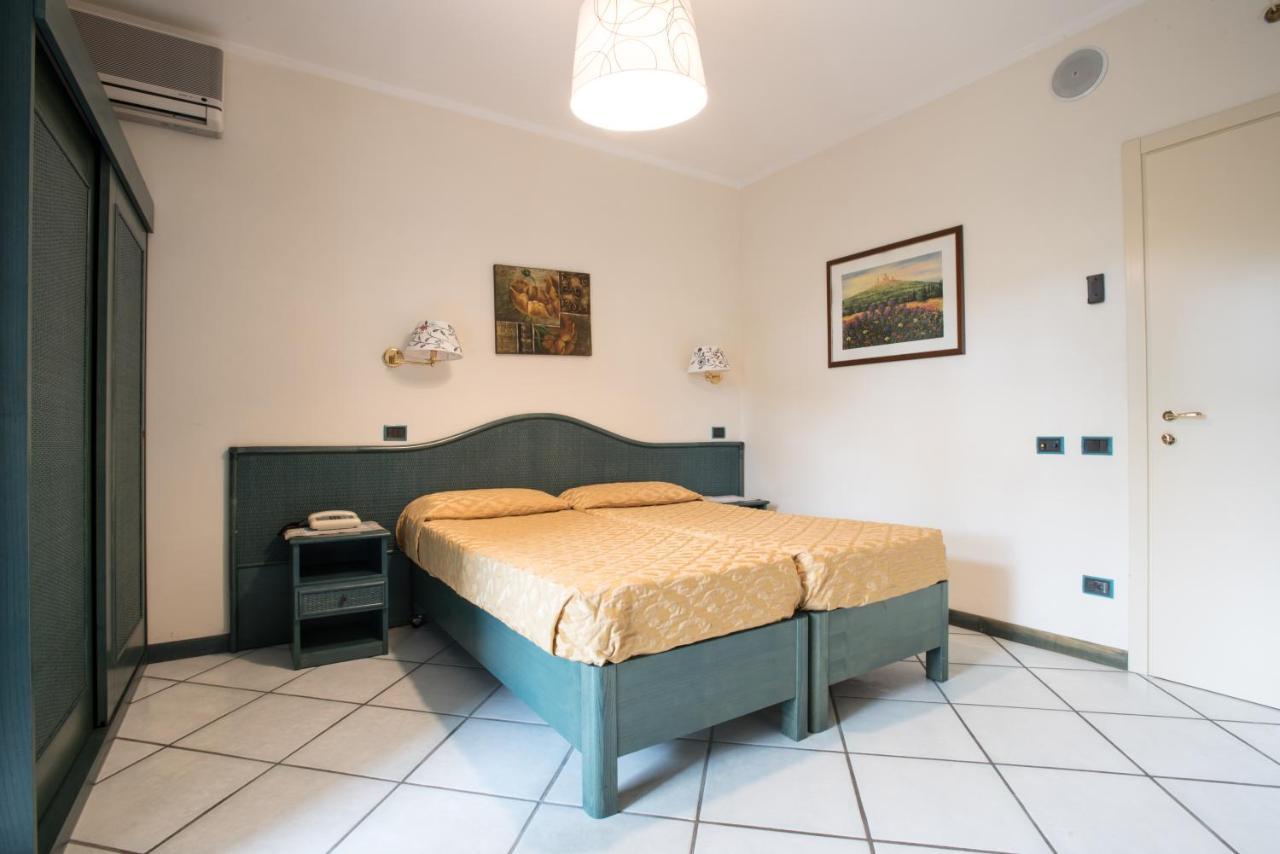 פורטה דיי מארמי Hotel Kyrton מראה חיצוני תמונה