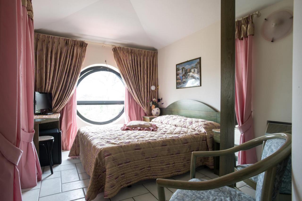 פורטה דיי מארמי Hotel Kyrton מראה חיצוני תמונה