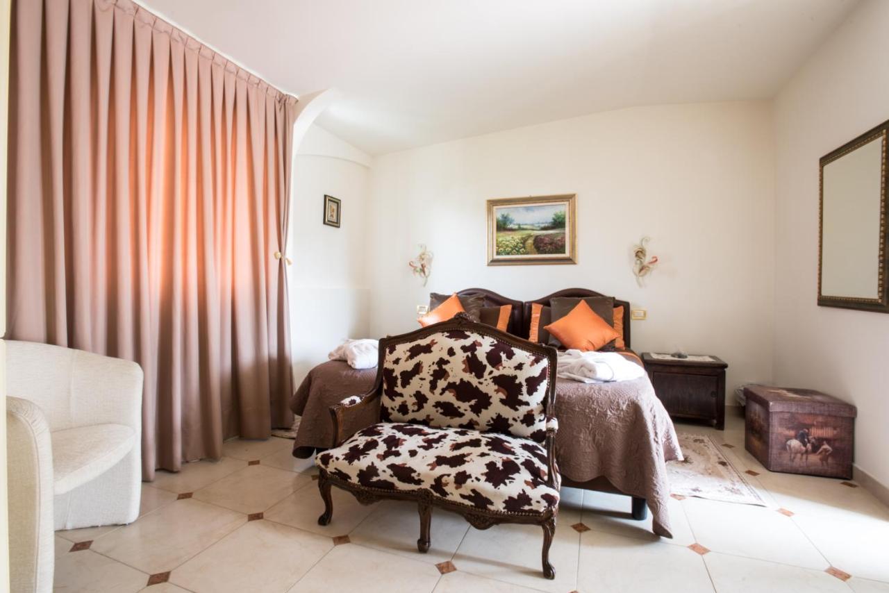 פורטה דיי מארמי Hotel Kyrton מראה חיצוני תמונה